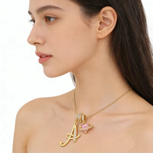 Elegante Halskette mit Herzanhänger