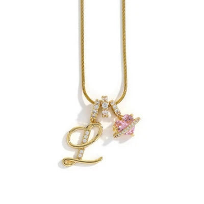 Elegante Halskette mit Herzanhänger